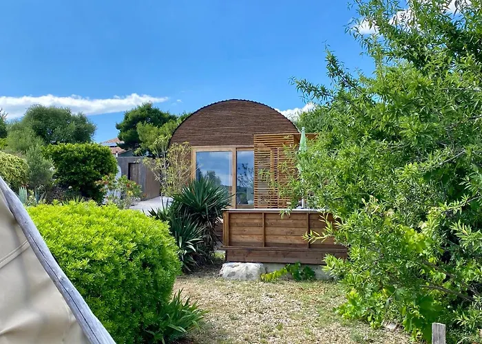 Tilley Lounge Cocoon 4*