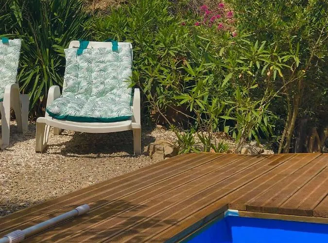 Tilley Lounge Cocoon 4*